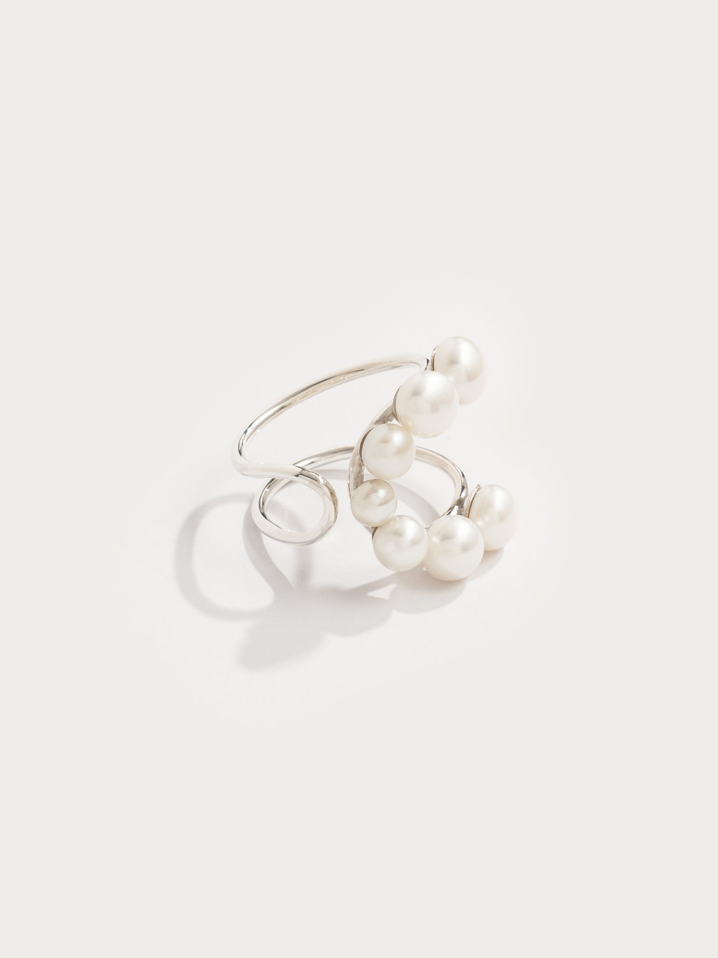 Pearl Curve Ring