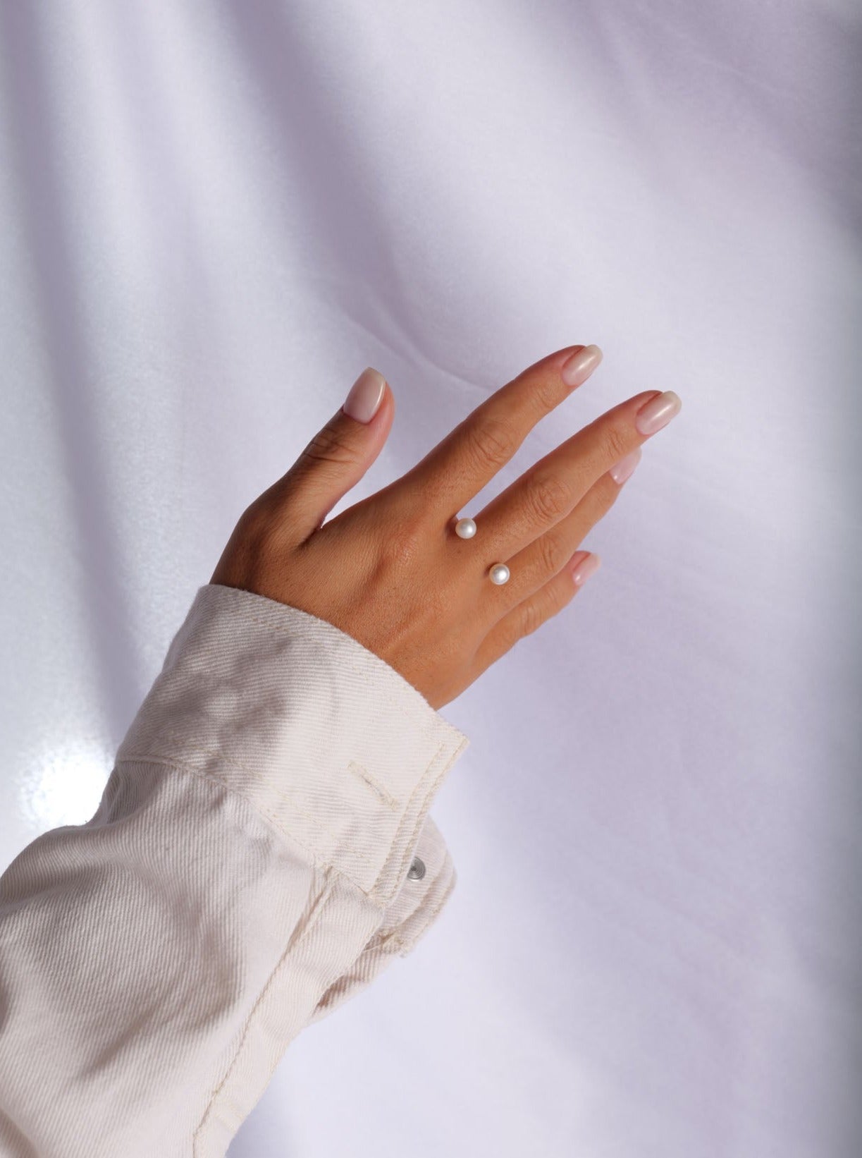 Two Pearl Sling Ring