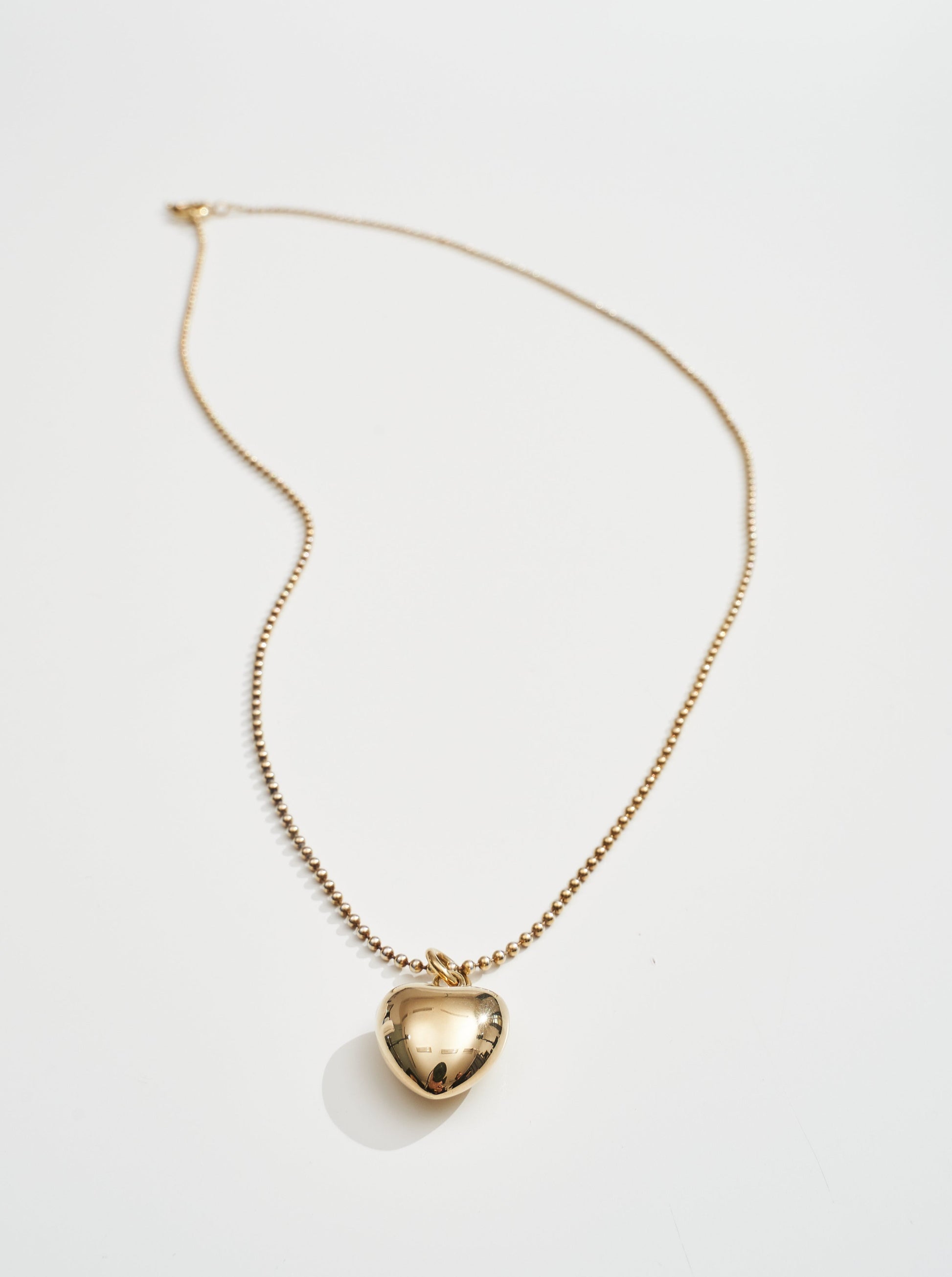 gold heart necklace