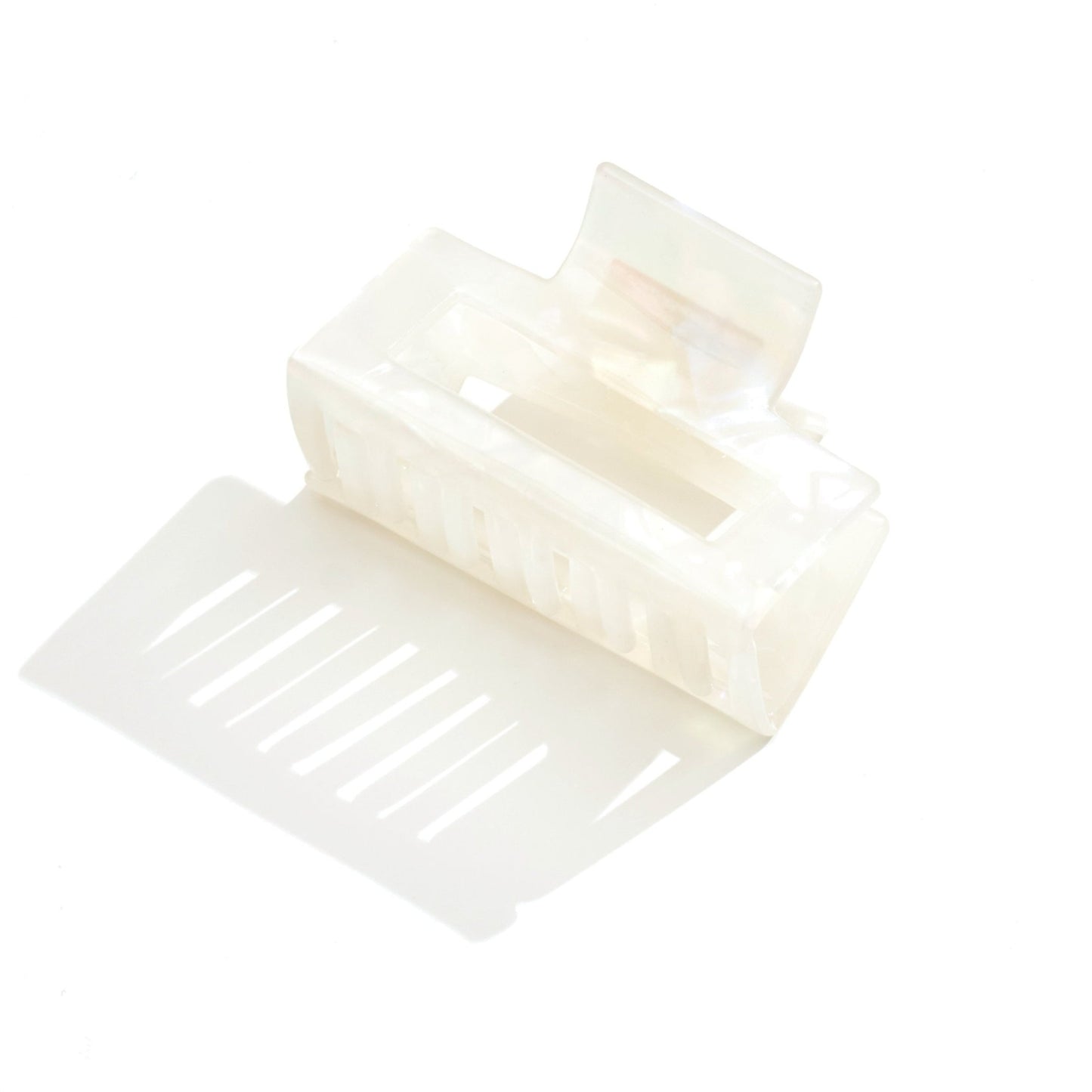 Verushka Hair Claw in Pearl White