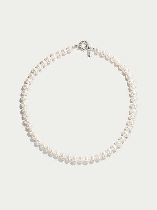 Classic Pearl Necklace - Unisex 