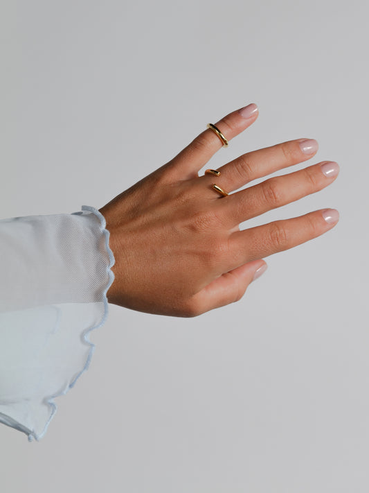 Gold Stem Ring